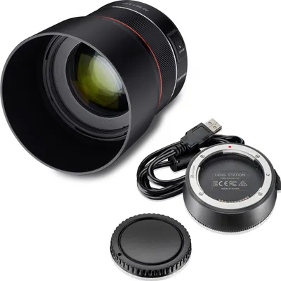 Produktbild von Samyang Set Teleobjektiv 8009 AF 85mm F1.4 EF und Lens Station – kompatibel mit Canon EF – für Portrait-Aufnahmen,mit schnellem DSLM Autofokus – Für Spiegelreflex Vollformat und APS-C Kameras (1023279)