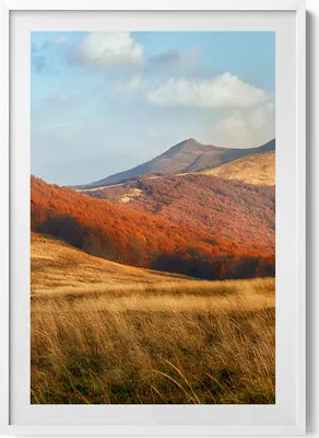 Produktbild von Berglandschaft im Herbst– Wandbild mit Rahmen – Gerahmtes Bild  – Wanddekoration – 70x100 cm –  Weiß Rahmen