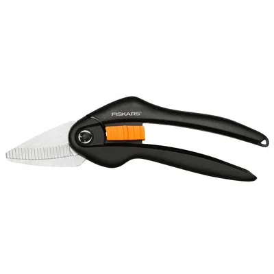Produktbild von Fiskars SingleStep Universalschere SP28, Universal Schere, Gartenschere, Gartenzubehör, Stahl, Schwarz / Orange, 21 cm, 1000571