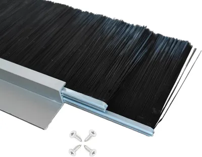 Productafbeelding van 2-rij deurborstelafdichting – premium aluminium, huisdiervriendelijk, duurzame prestaties, stofdicht en weerbestendig