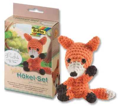 Produktbild von folia 23907 - Mini Häkelset Fuchs, Komplettset zur Erstellung von einem selbst gehäkelten niedlichen Fuchs, ca. 8 - 9 cm groß, für Kinder ab 8 Jahren und Erwachsene, als Geschenk