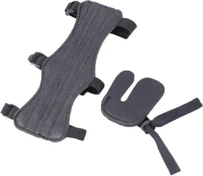 Produktbild von Schützengurte aus Leder mit verstellbaren Riemen
