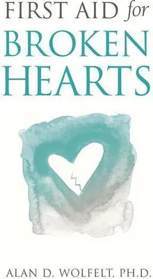 Produktbild von First Aid for Broken Hearts