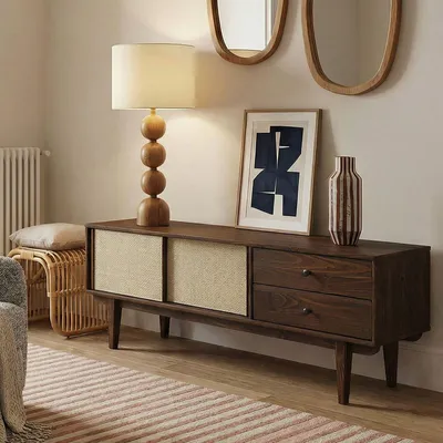 Produktbild von Lowboard SIMONA 175 cm mit Rattangeflecht aus Kiefer Massivholz, Nussbaum Finish – TV-Board im Mid-Century Design, Lowboard mit 2 Schubladen und Schiebetüren, Retro TV-Schrank für das Wohnzimmer
