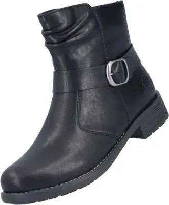 Auf dem Bild ist ein schwarzer Stiefel zu sehen der von der Außenseite betrachtet wird. Der Stiefel hat eine elegante Form und ist mit feinen Details gestaltet.