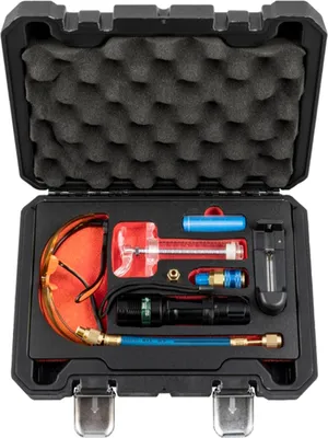 Immagine prodotto di Set di torcia UV per rilevamento perdite con accessori, per condizionatori, kit rilevatore di perdite AC accurato per aria, per auto, condizionatore d'aria, torcia elettrica, occhiali protettivi fluorescenti