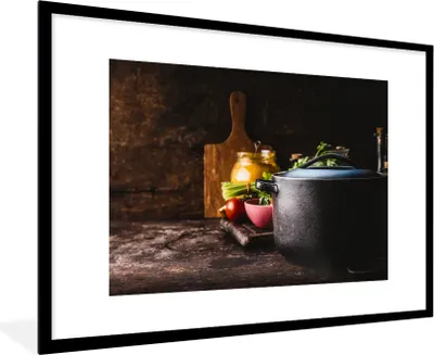Produktbild von MuchoWow® Gerahmtes Poster Rustikal - Stilleben - Pfanne - Gemüse 90x60 cm - Poster mit Schwarzem Bilderrahmen Wandposter Rahmen Foto Bilder - Wanddekoration - Fotos