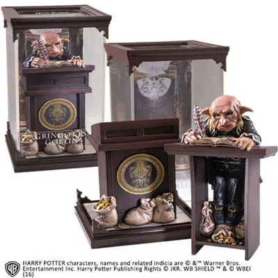 Produktbild von Harry Potter Magical Creatures Statue Gringotts Goblin 19 cm