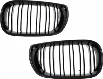 Obrázek produktu pro Mřížka chladiče pro BMW 3 E46 Facelift 10.2001-2005 Dvojité pruhy M Look lesklá černá.