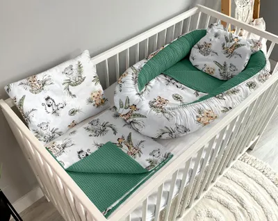 Produktbild von Babynest Kokon Nestchen für Neugeborene – 5-teiliges Set mit Decke und Kissen aus Baumwolle, Safari und Flaschenfarbe