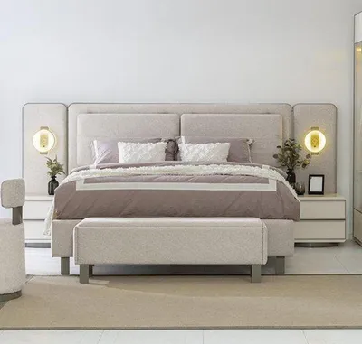 Produktbild von Komplett Schlafzimmer Möbel Set Bett mit Bank 2x Nachttische 3tlg Neu