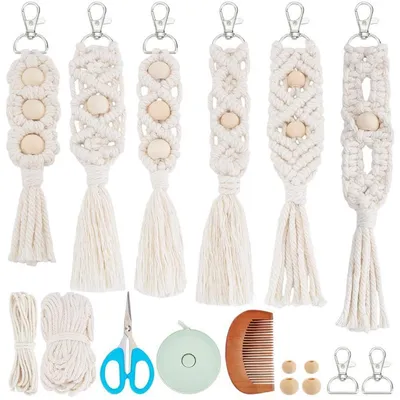 Immagine prodotto di Kit per realizzare portachiavi in macramè, 6 pezzi, con perline di legno e istruzioni
