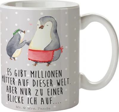 Produktbild von Mr. & Mrs. Panda Teetasse Pinguin mit Kind - Grau Pastell - Geschenk, Vorbild Mama, haferl, Muttertag, Mutter, Trinkbecher, Tasse, Kaffeetasse, Familie, Kaffeebecher