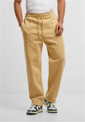 Imagen del producto de Pantalones de chándal "Fluffy Pintuck" de Urban Classics, color beige, talla 5XL