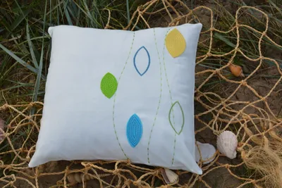Produktbild von Kissenhülle Kissenbezug in Leinenoptik Geschenkidee 40 x 40 cm weiß- grün- gelb
