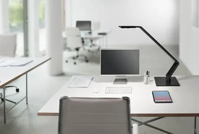 Immagine prodotto di Luctra 929001 LUCTRA TABLE PRO 2 LINEAR/BASE LED Tischleuchte 945 lm schw.