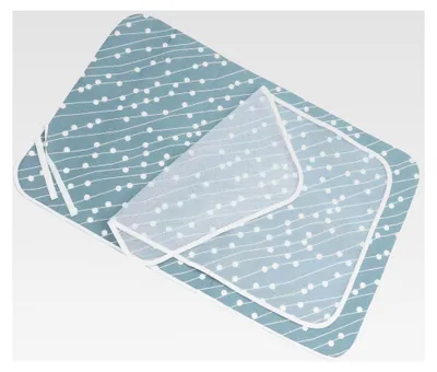 Produktbild von Faltbare Bügelmatte aus hitzebeständigem Netzgewebe, mittlere Größe 48x72 cm, Polyester-Schwamm-Material, tragbares Bügeltuch für Tischbügelbrett und Dampf, langlebige Bügelunterlage