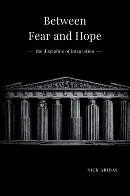 Produktbild von Between Fear and Hope