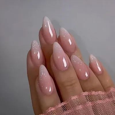 Immagine prodotto di 24 Unghie rosa sfumate corte a bastoncino finte ovali medie da donna