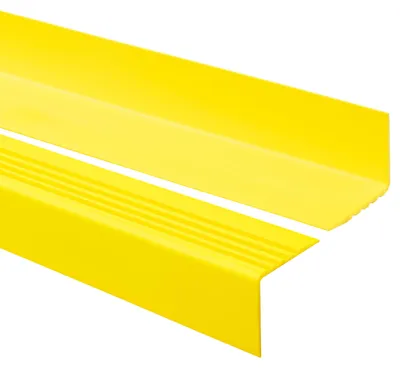 Produktbild von Treppenkantenprofil 50x50 mm, Treppenprofil PVC für Treppenstufen, Treppenkantenschutz mit Rillen, Antirutsch, RGP-O, gelb, 150 cm  - Quest