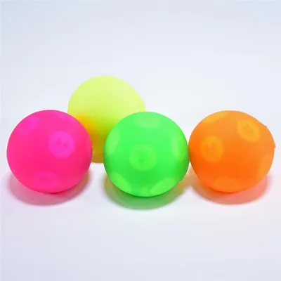 Immagine prodotto di 1 pallina da spremere con facce, circa 6 cm, 1 di 4 colori