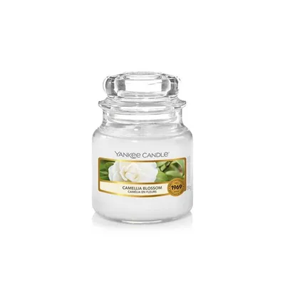 Zdjęcie produktu dla Yankee Candle Camellia Blossom 104 g