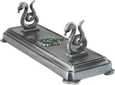 Immagine prodotto di Stojak na różdżkę Slytherin 20 cm - Kolekcja Noble Collection