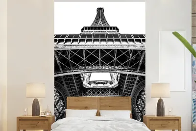 Produktbild von MuchoWow® Fototapete für Wohnzimmer oder Schlafzimmer Wandtapete Vinyl Motivtapete Unter dem Eiffelturm - 170x260 cm - Wohnzimmertapete