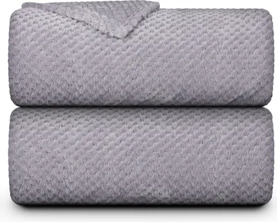 Obrázek produktu pro Plyšová flanelová deka 150x200cm ( Etherea světle šedá ) Chlupatá deka na pohovku, gauč a postel, přehoz na pohovku
