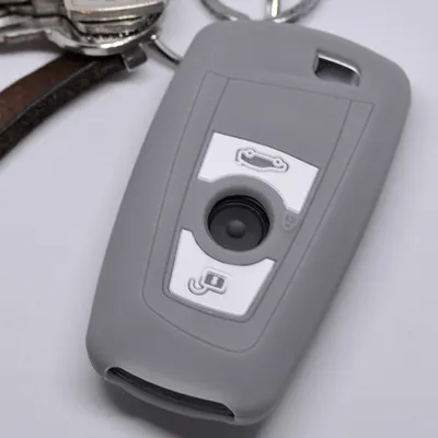 Produktbild von Auto Schlüssel Silikon Schutz Hülle Grau kompatibel mit BMW F20 F13 F30 F31 F32 F33 F22 1er 2er 3er 4er 3 Tasten KEYLESS SMARTKEY