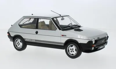 Produktbild von MCG MCG18417 - 1:18 Fiat Ritmo TC 125 Abarth, silber, 1980 -