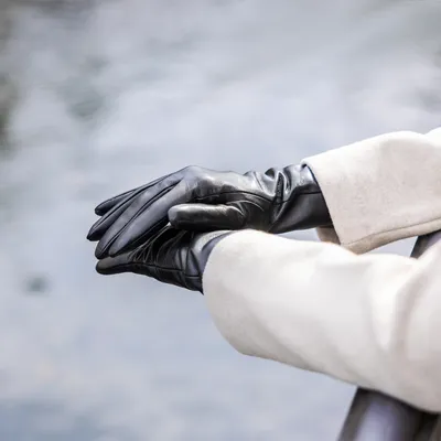 Produktbild von Navaris Touchscreen Nappa Lederhandschuhe für Damen - Leder Handschuhe aus Lammleder mit Kaschmir Mix Futter - Damenhandschuhe mit Touch Funktion