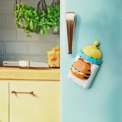 Image de Aimant Pantasy - Biberon Garfield
