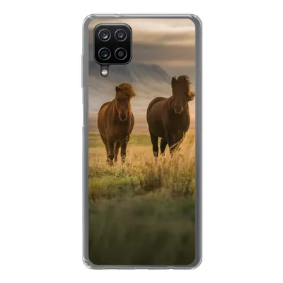 Produktbild von MuchoWow® Handyhülle Schutzhülle Hülle für Samsung Galaxy A12 Pferde - Luft - Gras Silikon Softcase Handy Hülle - Bild