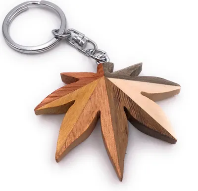 Image de Onwomania Porte-clés en bois Chanvre Feuille de chanvre Cannabis Plante Pendentif Charm