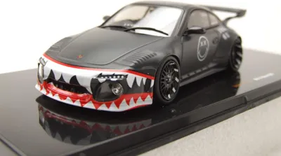 Produktbild von Ixo Models MOC342 Porsche 911 (997) Old & New 2020 grau 1:43
