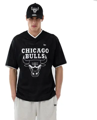 Produktbild von New Era Herren T-Shirt Mesh Oversized NBA Chicago Bulls Logo black S