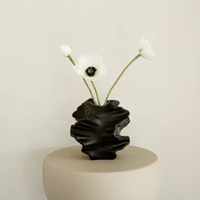 Produktbild von Indore Home – Korallenvase S – Keramikvase – Deko-Accessoires – Schwarz
