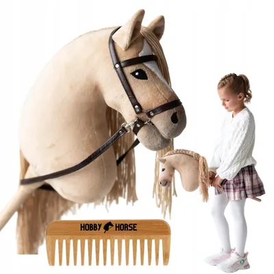 Produktbild von Hobby Horse Steckenpferd Mit Mähne - Format A3 - Beige - Zaumzeug Kamm Spielzeug