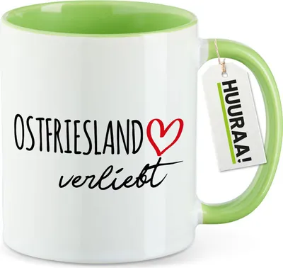 Produktbild von Huuraa Kaffeetasse Ostfriesland verliebt 330ml Grün Keramik Kaffeebecher Geschenkidee