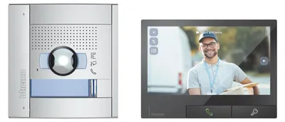 Zdjęcie produktu dla Bticino 363533 Flex'ONE Videoset z domofonem SFERA (z 1 przyciskiem i 2 przyciskami wywołania)