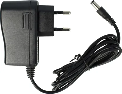 Produktbild von vhbw Universal Netzteil für Elektrogeräte - AC/DC Netzadapter, 140 cm, 5,5 x 2,5 mm 3V
