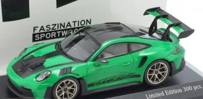 Produktbild von Minichamps 1:43 Porsche 911 (992) GT3 RS Weissach-Paket 2023 green/golden rims