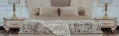Produktbild von Casa Padrino Luxus Art Deco Nachttisch Set Grau / Weiß / Gold 75 x 50 x H. 48 cm - Prunkvolle Massivholz Nachtkommoden - Art Deco Schlafzimmer & Hotel Möbel - Luxus Kollektion