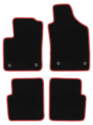 Image de Tapis de sol en moquette pour Fiat 500 FL 2013-2019 (à hayon) – jeu 4 pièces, noir/rouge, sur mesure – Wielganizator CARLUX