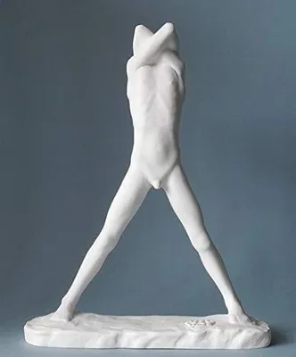 Skulptur 'Der Jugendliche' – Kunstharz, Höhe 27 cm