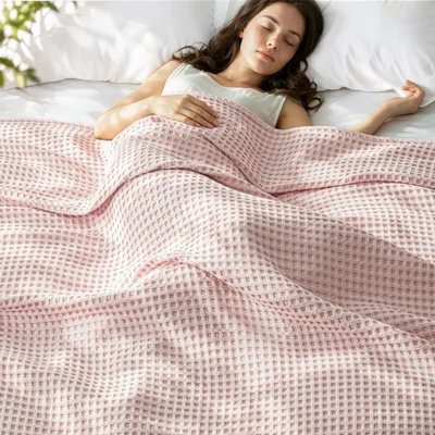 Immagine prodotto di Coperta in cotone waffle al 100% - Morbida, leggera e traspirante - 220x240 cm - Rosa