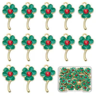 50 Kleeblatt-Anhänger mit Marienkäfer, 22x12,5x3 mm, Legierung, Grün