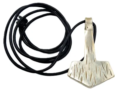 Obrázek produktu pro CRAFTOMATIK, středověký amulet | Ručně vyrobený vikingský přívěsek | Bílá měď