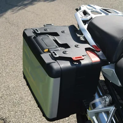 Immagine prodotto di Portapacchi per borse laterali ISOTTA in ferro per BMW